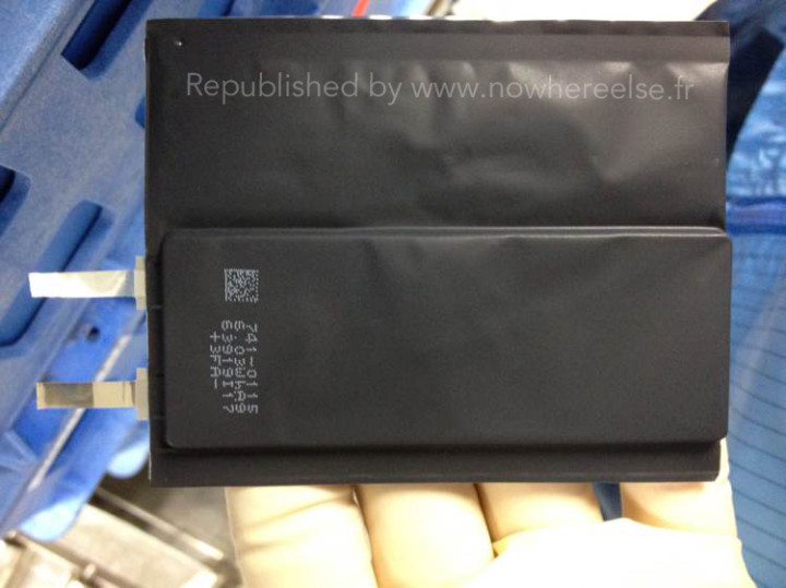 5.5in iPhone 6 Battery Design Revealed in Leaked Photos 5.5in iPhone 6 Battery Design Revealed in Leaked Photos