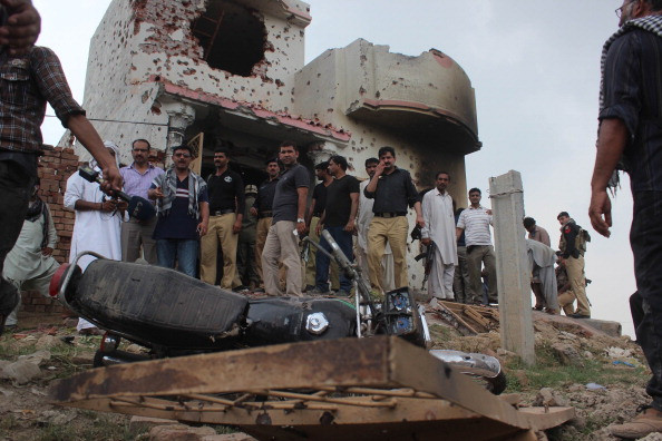 Pakistani security stages operation to foil suspected militants hideout