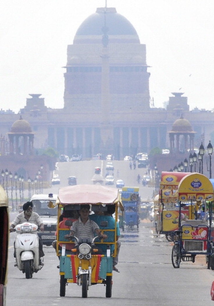 Delhi High Court Temporarily Ban E-rickshaw Services In Delhi