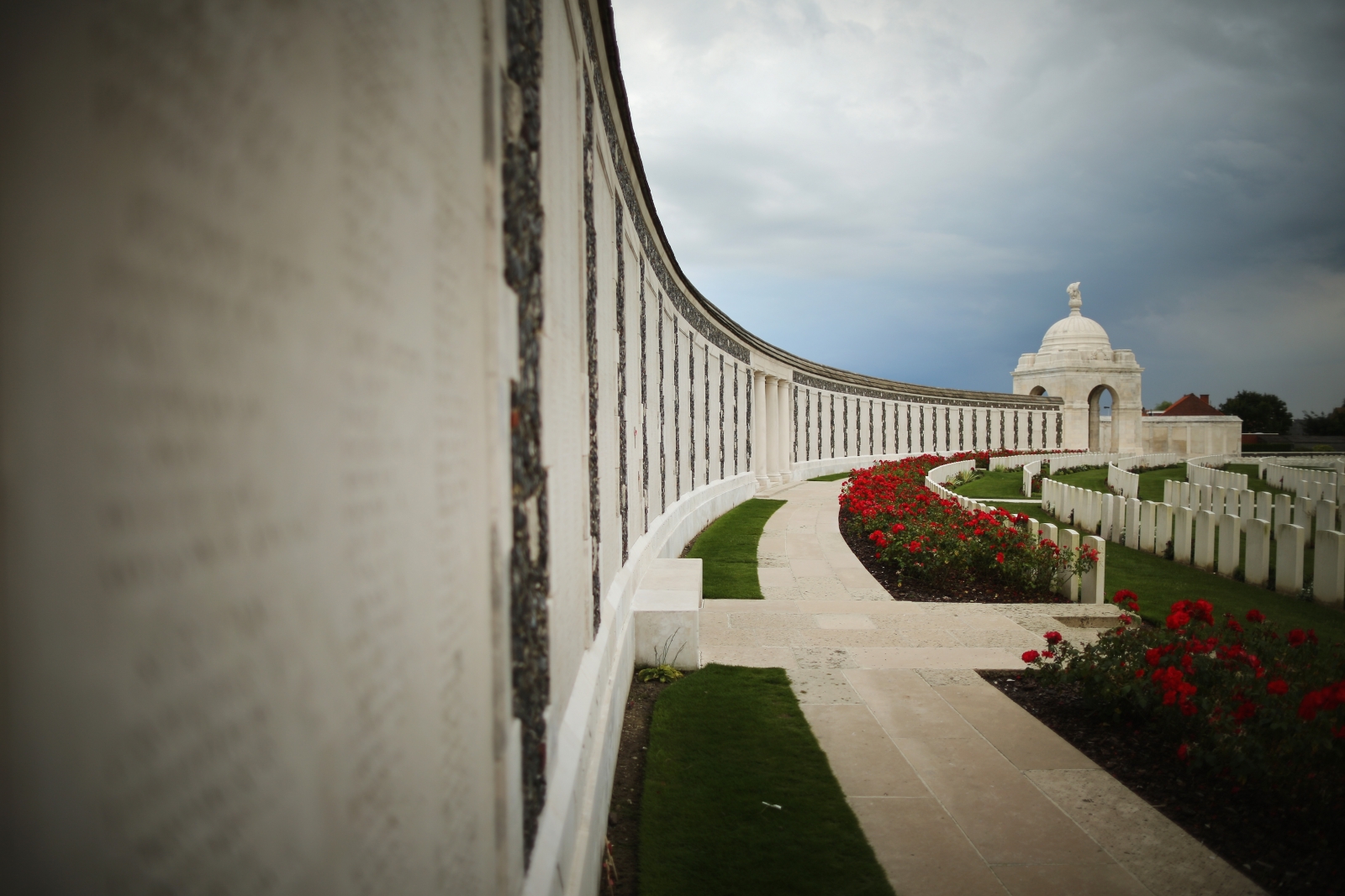 WW1 Tyne Cot Commonwealth War Graves Commission Memorial