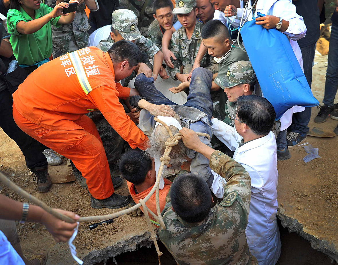 china earthquake rescue