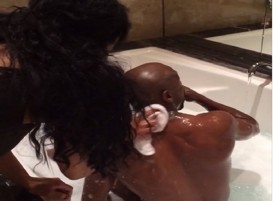 Floyd Mayweather Gets Sponge Bath by Female Assistant: Nude Instagram Video Faces Backlash Floyd Mayweather Gets Sponge Bath by Female Assistant: Nude Instagram Video Faces Backlash