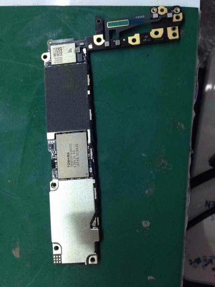 5.5-inch iPhone 6 will be called 'iPhone 6L' and Feature Massive 2,915 mAh Battery 5.5-inch iPhone 6 will be called 'iPhone 6L' and Feature Massive 2,915 mAh Battery