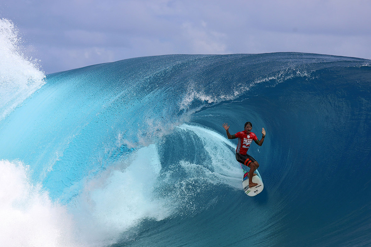 Surfers Ride Huge Waves at the Billabong Pro Tahiti 2014