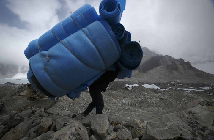 HIMALAYA.PLASTIC HIMALAYA.PLASTIC