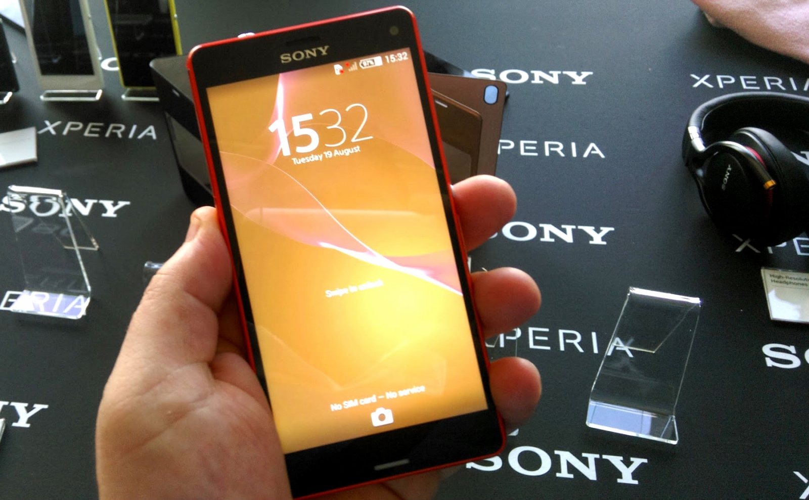 Sony Xperia Z3 Compact Hands On Review