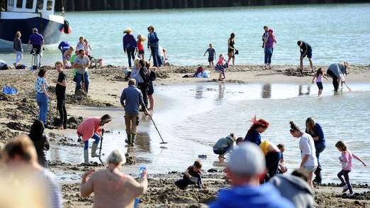 UK beach declared unsafe for swimming due to high bacteria levels in water thumbnail