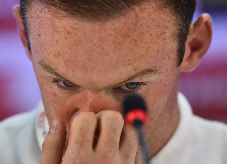 Wayne Rooney's brow. Suspiciously unforrowed? Yes, say rumour mongering Red Devils. (Getty)