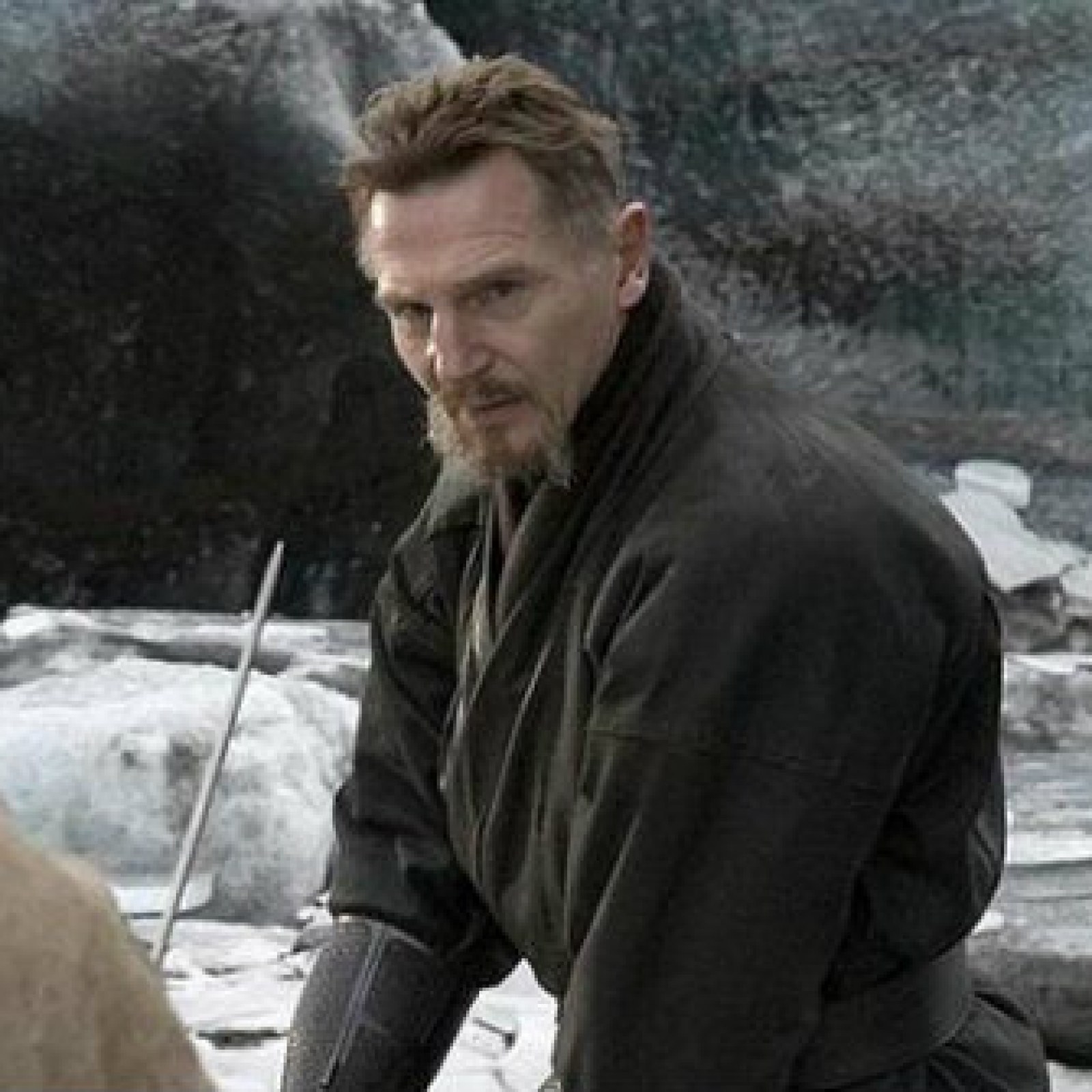 Arrow Season 3 Spoilers: Batman Begins Star Liam Neeson Would Play Ra's al Ghul 'In A Heartbeat' | IBTimes UK
