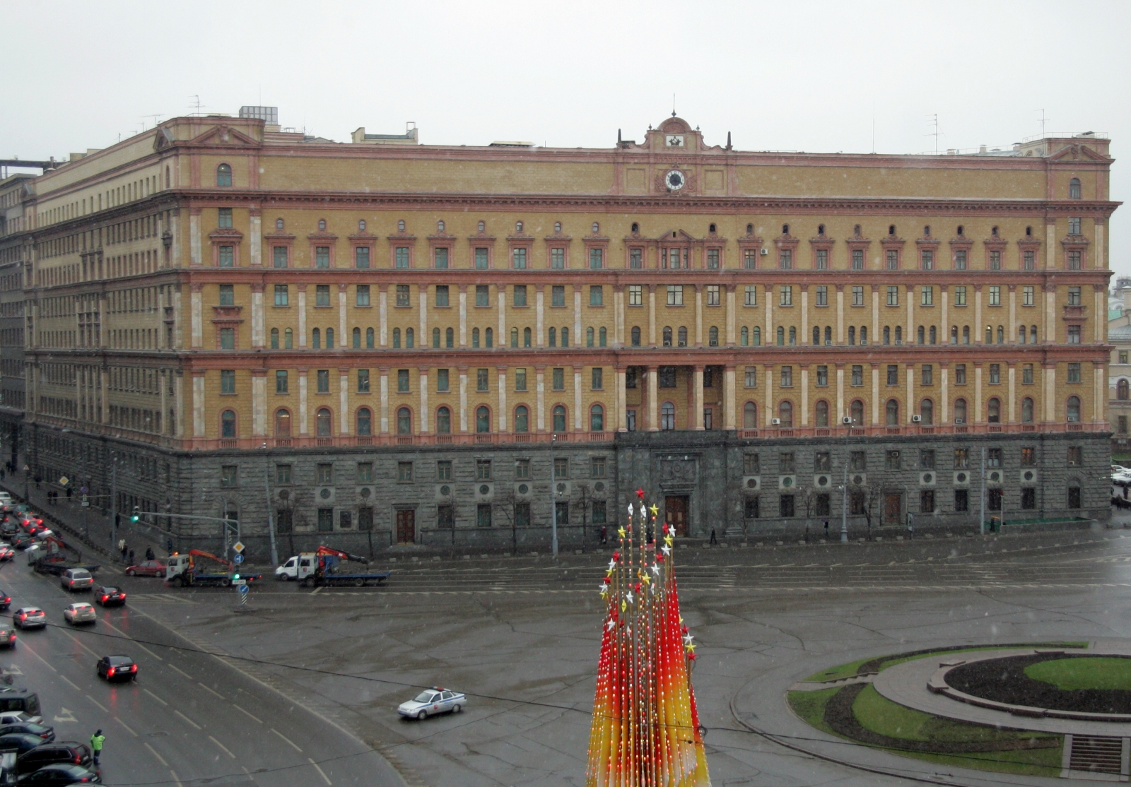 lubyanka-square-russia-fsb-security-service-headquarters.jpg
