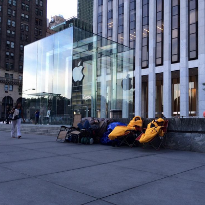 iPhone 6 Queue Begins 20 Days before phone goes on sale