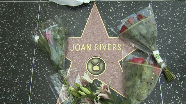 Fans Pay Tribute to Joan Rivers