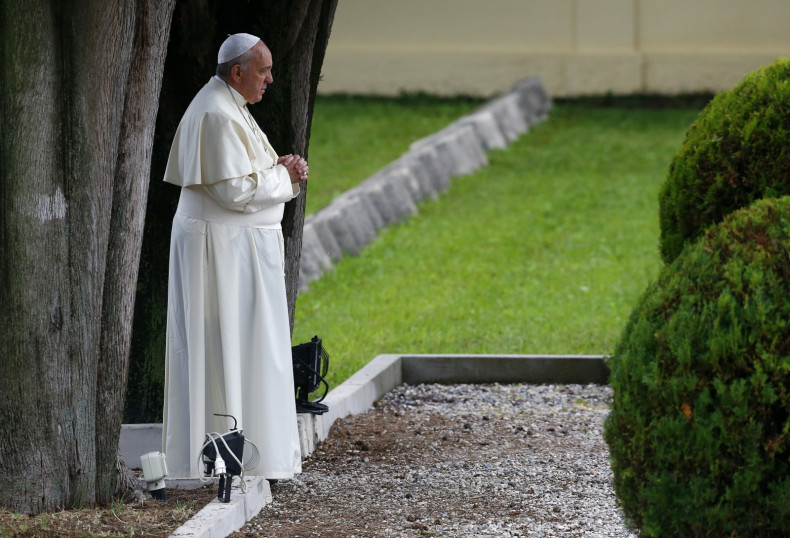 Pope Francis prays for the fallen in Redipuglia. (Reuters)