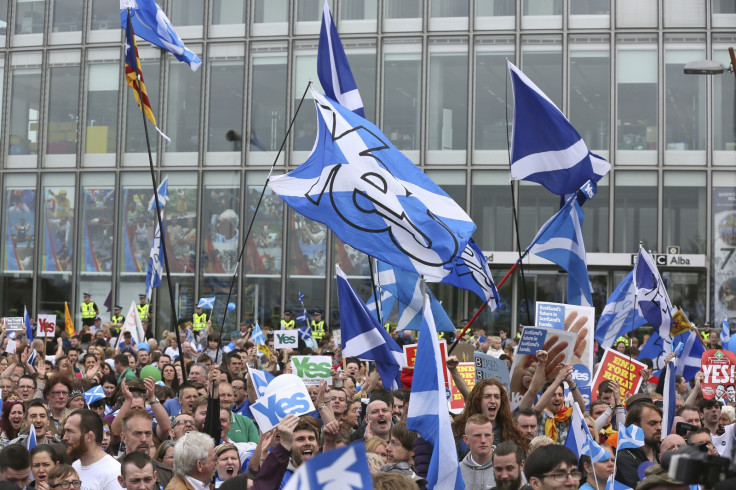 'Yes' campaign people gather for a rally outside the BBC in Glasgow, Scotland September 14, 2014.