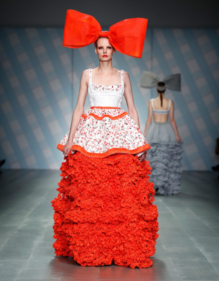 London Fashion Week 2014 Trends: 1970s Flower Power, Nude Chic, Crazy ...
