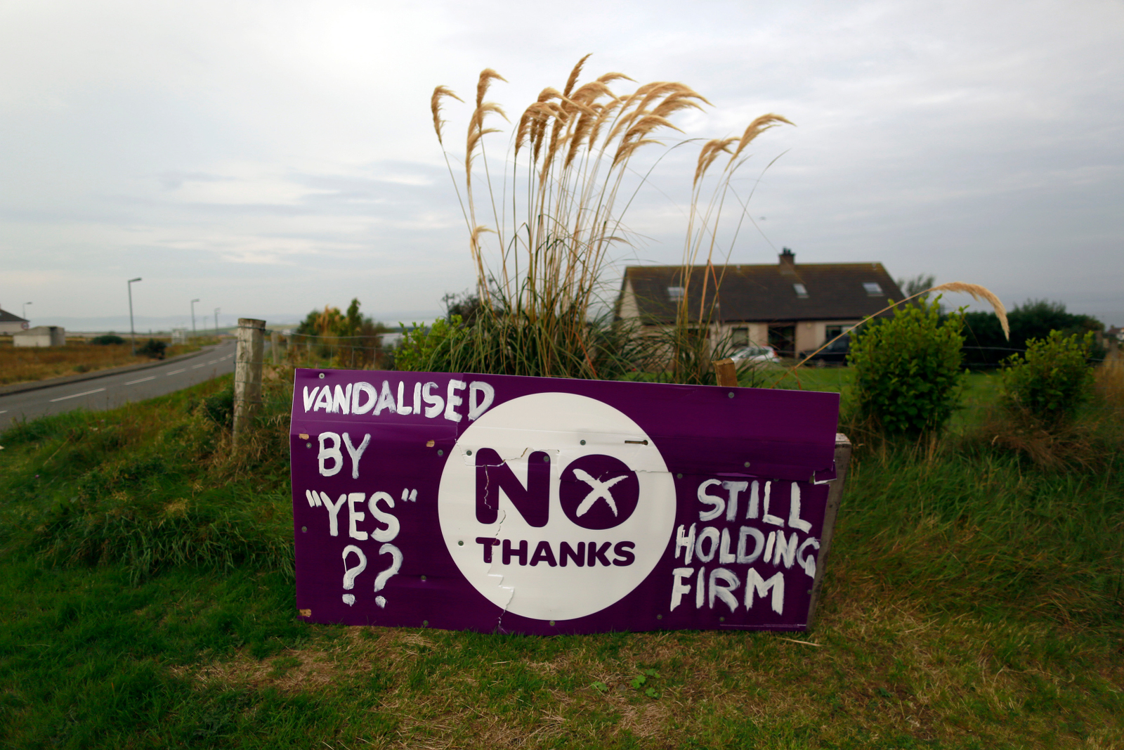 Vandalised No campaign poster in Stornoway