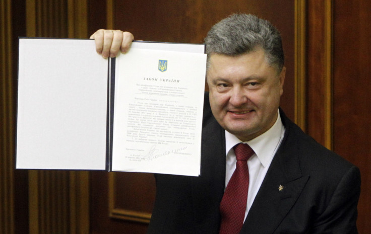 Petro Poroshenko EU treaty Ukraine
