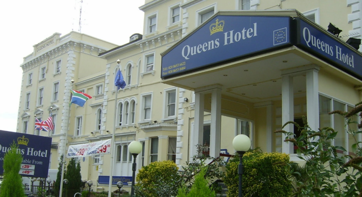 Queens Hotel