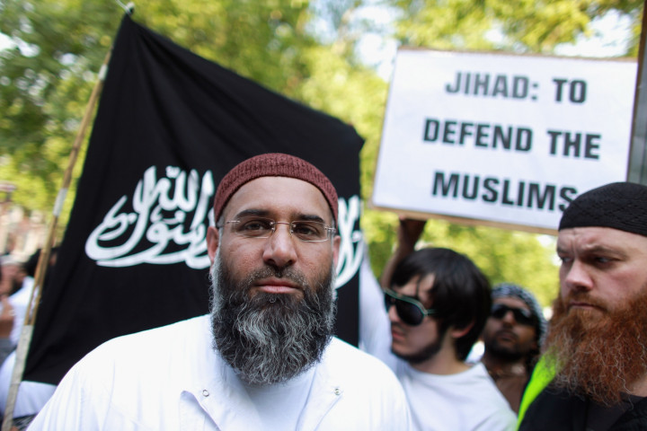 Radical preacher Anjem Choudary insists Isis captive Alan Henning deserves no sympathy Radical preacher Anjem Choudary insists Isis captive Alan Henning deserves no sympathy