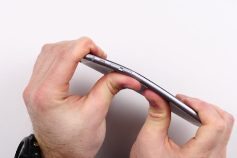 iPhone 6 Plus May Bend in Your Pocket