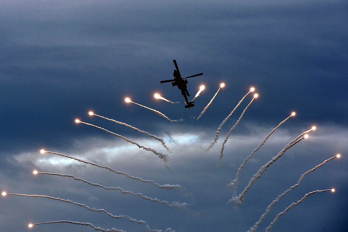 airshow helicopter flares