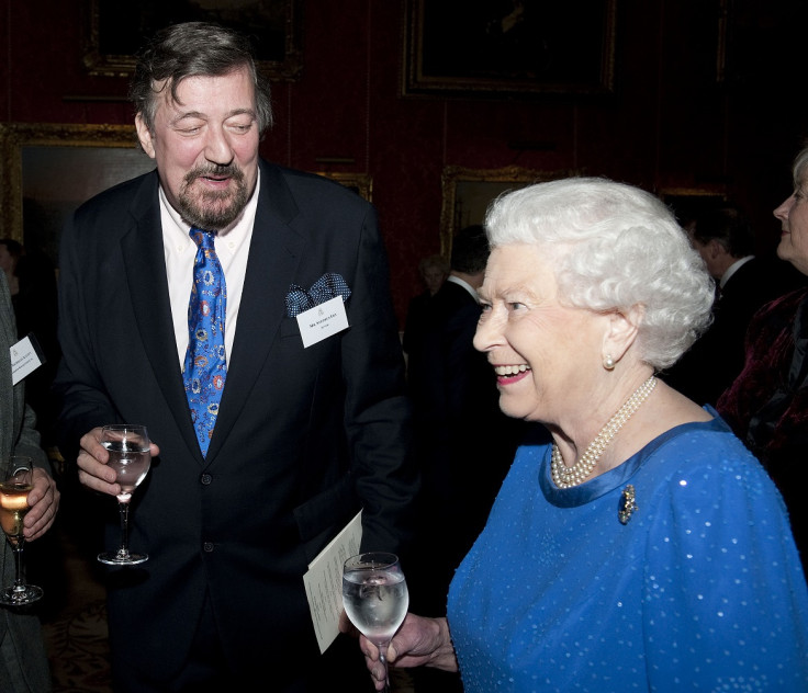 Stephen Fry takes cocaine at Buckingham Palace
