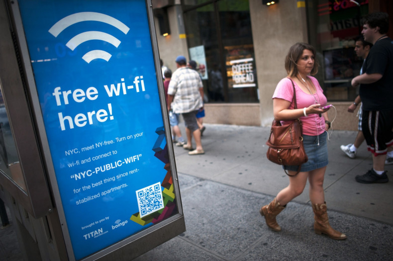 Free Wi-Fi hotspots Security Risk