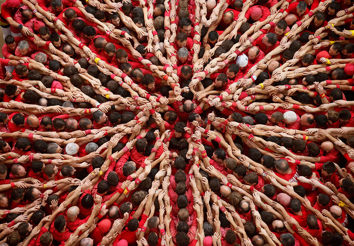 Breathtaking Images Of Human Towers At The 25th Tarragona Castells Competition In Catalonia Spain