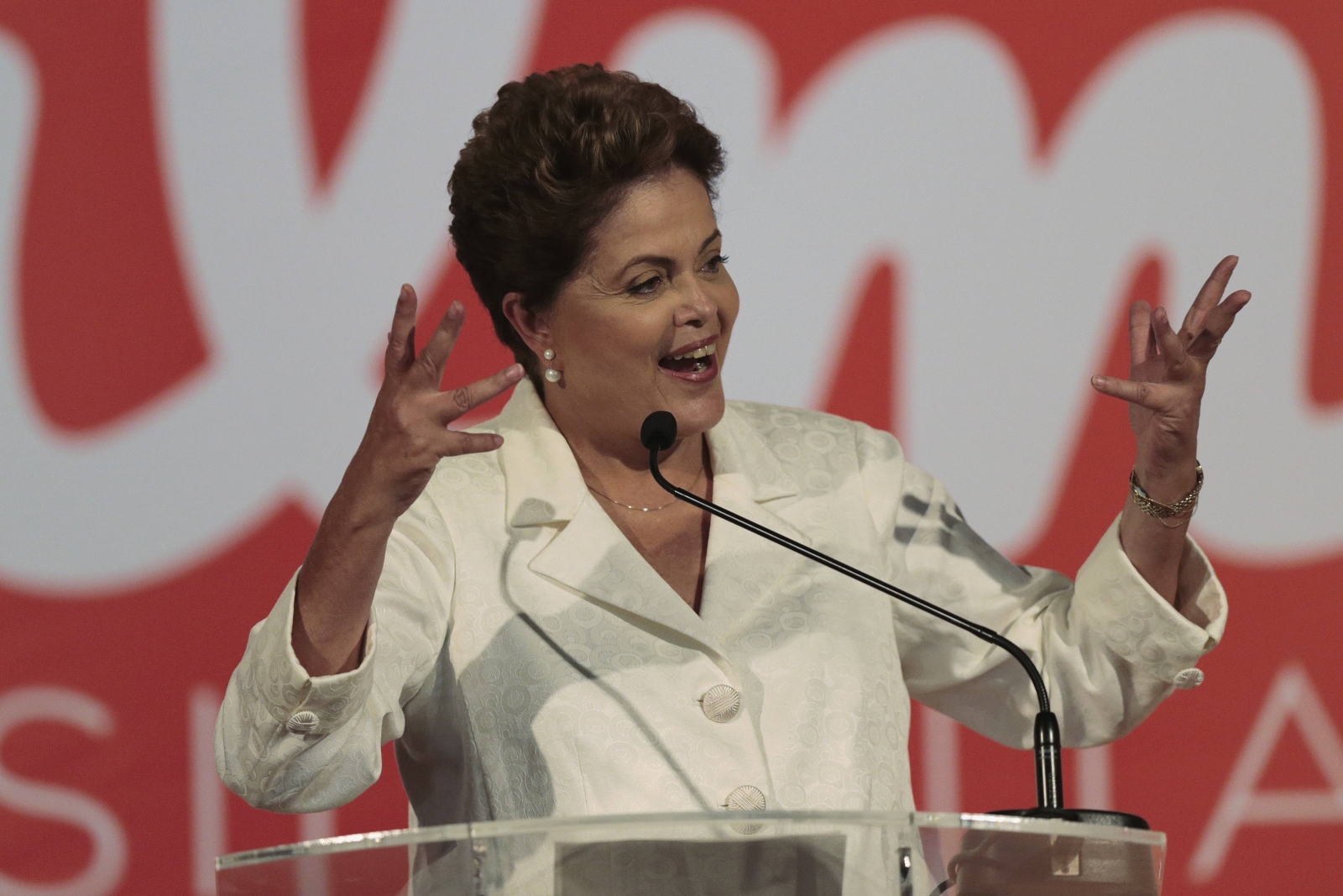 Brazils Dilma Rousseff Advances To Second Round In Tight Re Election