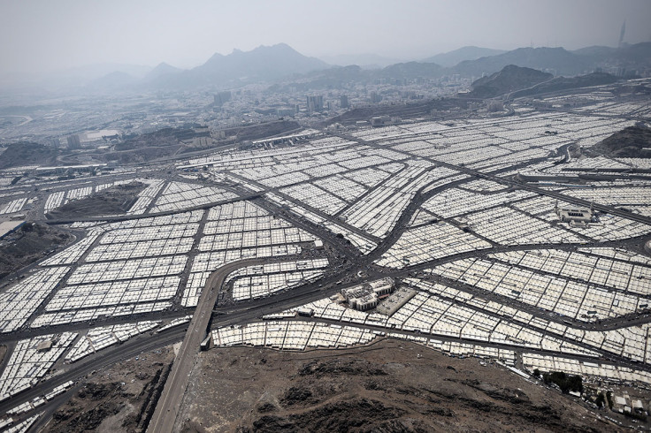 hajj tents