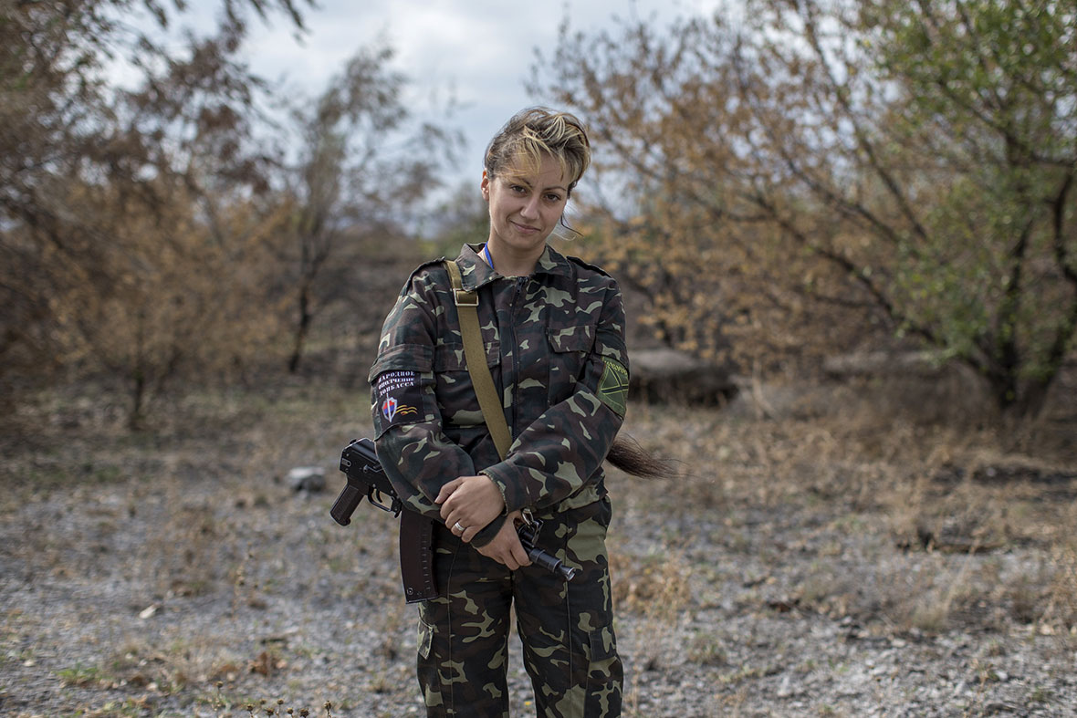 ukraine women fighters