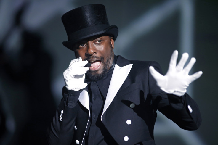 Will.i.am used his smart watch to call Cheryl Cole on BBC's The Voice