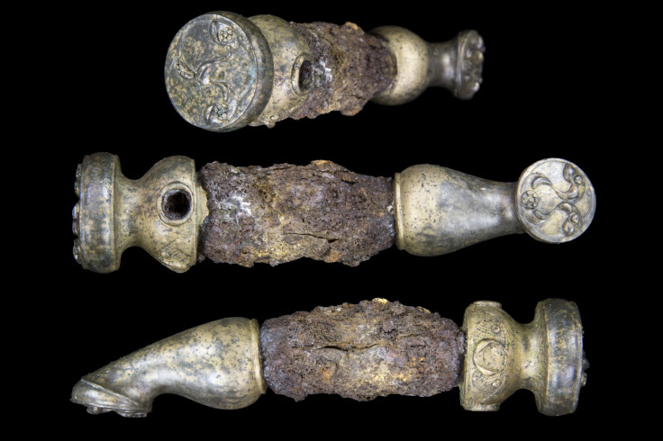Bronze Chariot Fittings