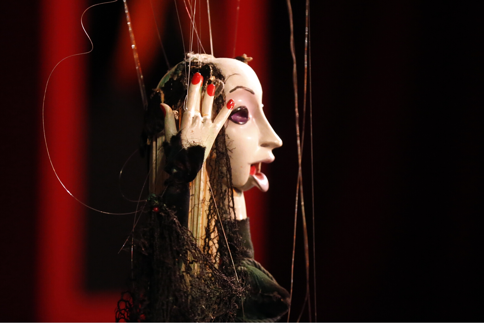 marionette-theater-closure-01