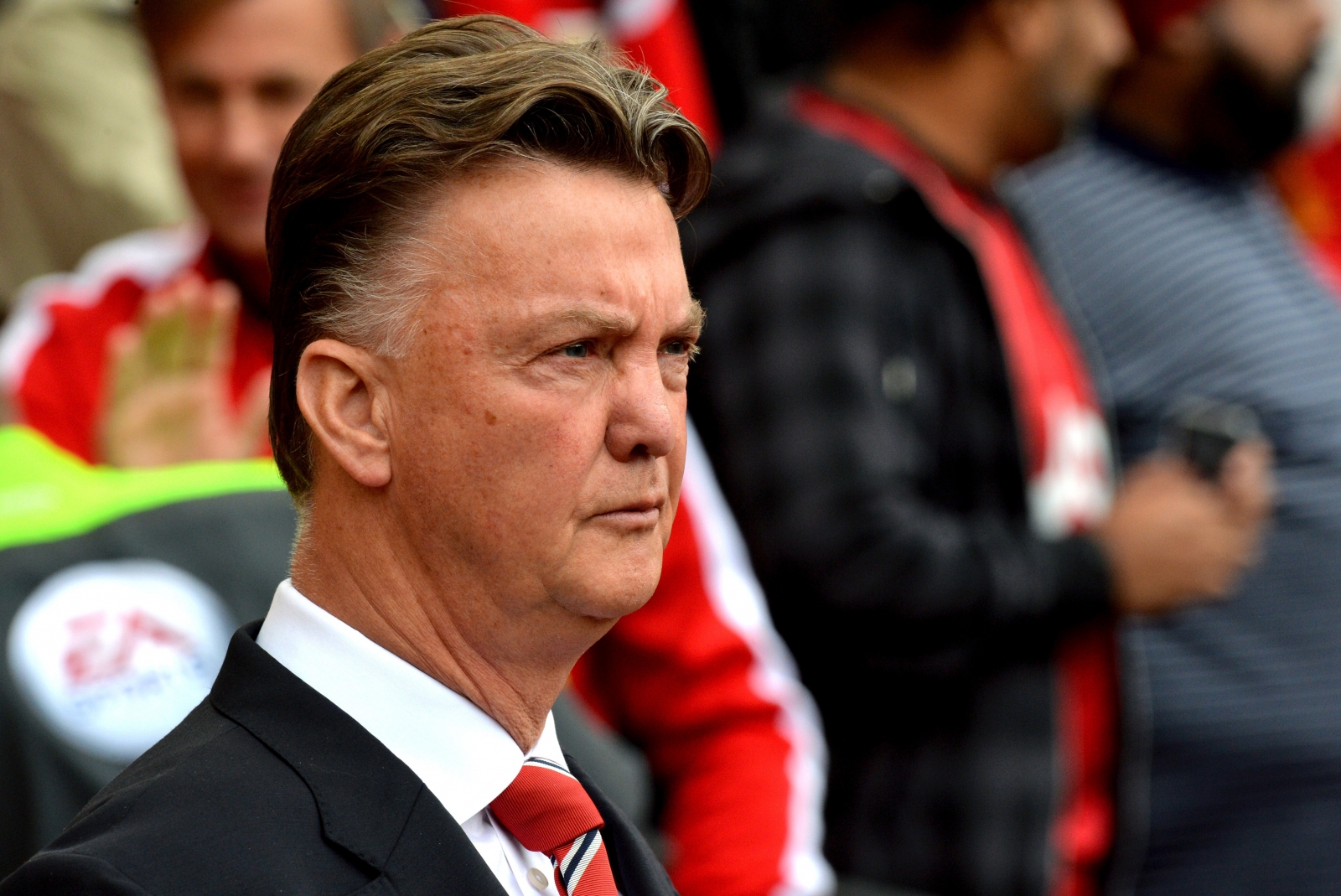 Louis Van Gaal Confirms Angel Di Maria And Ander Herrera Fit To Face