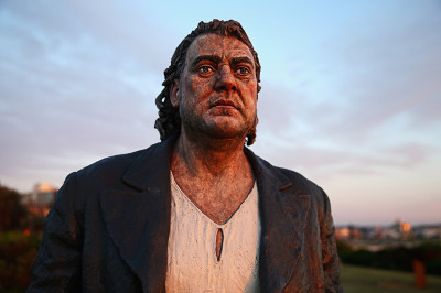 sculpture by the sea sydney sean henry sculpture by the sea sydney sean henry