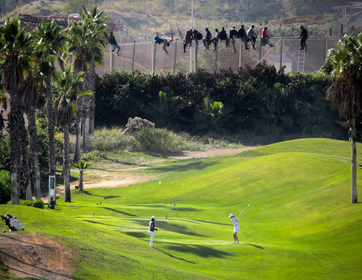 melilla fence golf course