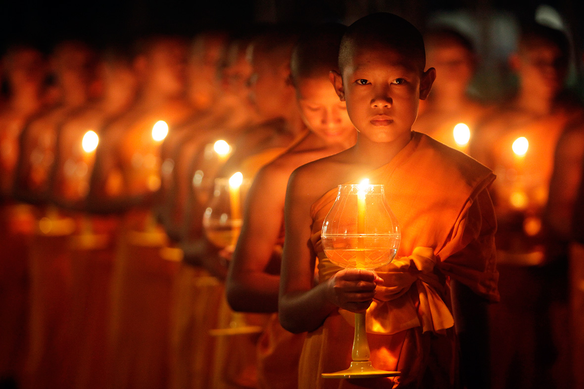 buddhist lanterns