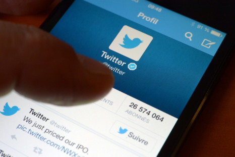 Twitter signs search results deal with Google