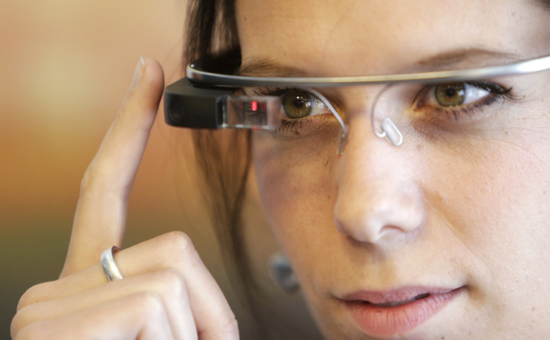 Google Glass device records memories