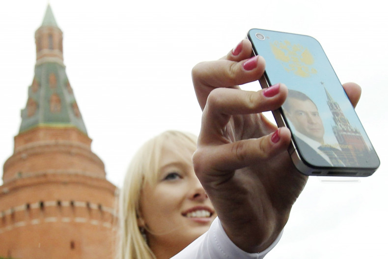 russia iphone ipad ban