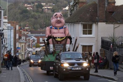 Social media rage saved Alex Salmond effigy saved from flames in Lewes