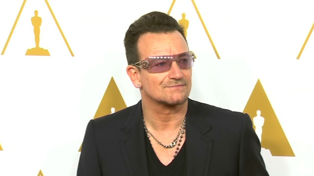 Bono’s Plane Loses Hatch before Landing in Berlin Bono’s Plane Loses Hatch before Landing in Berlin