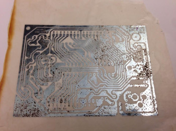 A biodegradable circuit printed onto material made from cellulose acetate A biodegradable circuit printed onto material made from cellulose acetate