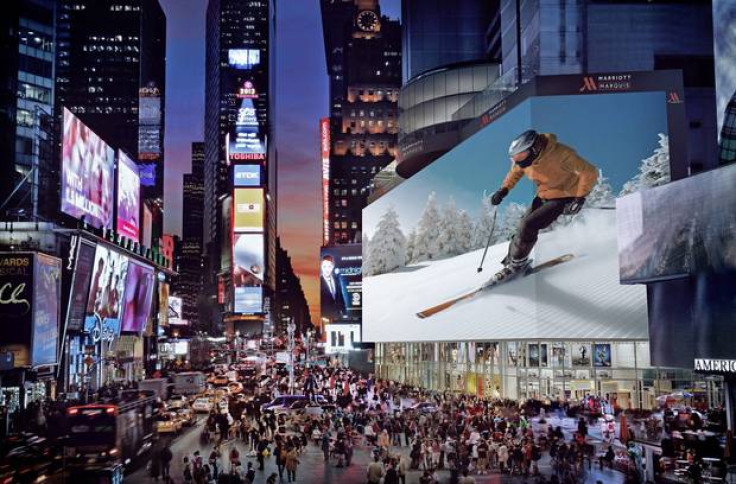 Google Pays $4M to rent world's biggest billboard in Times Square for Christmas