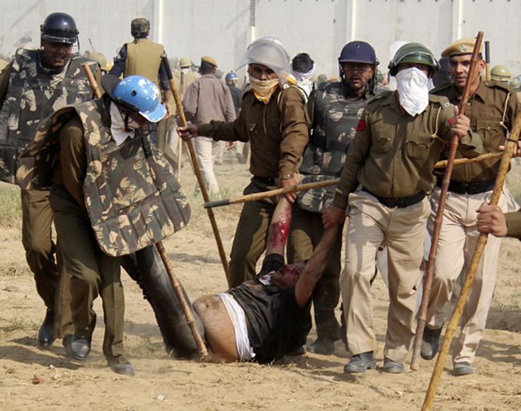 Clashes in Rampal's ashram in Haryana
