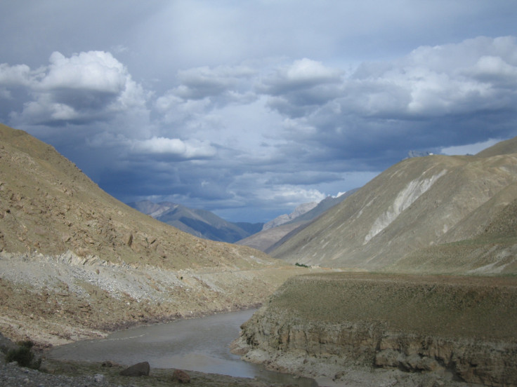 Yarlung Tsangpo river