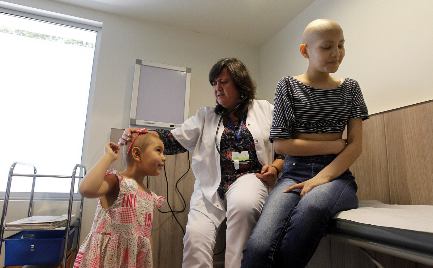 The Hair Stylist Helping Children Fighting Cancer Regain Their Confidence