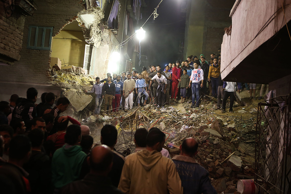 cairo building collapse