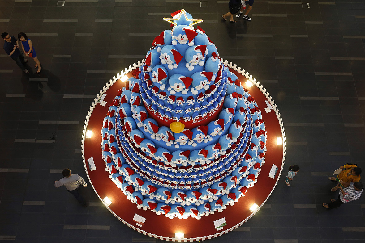 Doraemon Christmas tree
